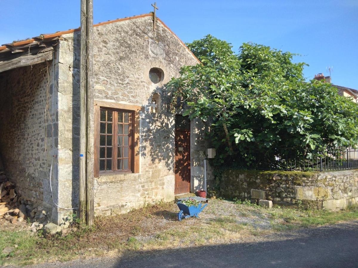 Converted Medieval Chapel Gite In Limousin Country Rancon Esterno foto